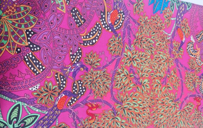 Carré Hermès Les  maîtres de la forêt  par Annie Faivre 2016 – Image 5
