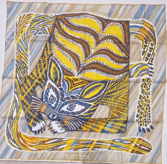Carré Hermès Le chat carré par Florence Manlik 2022