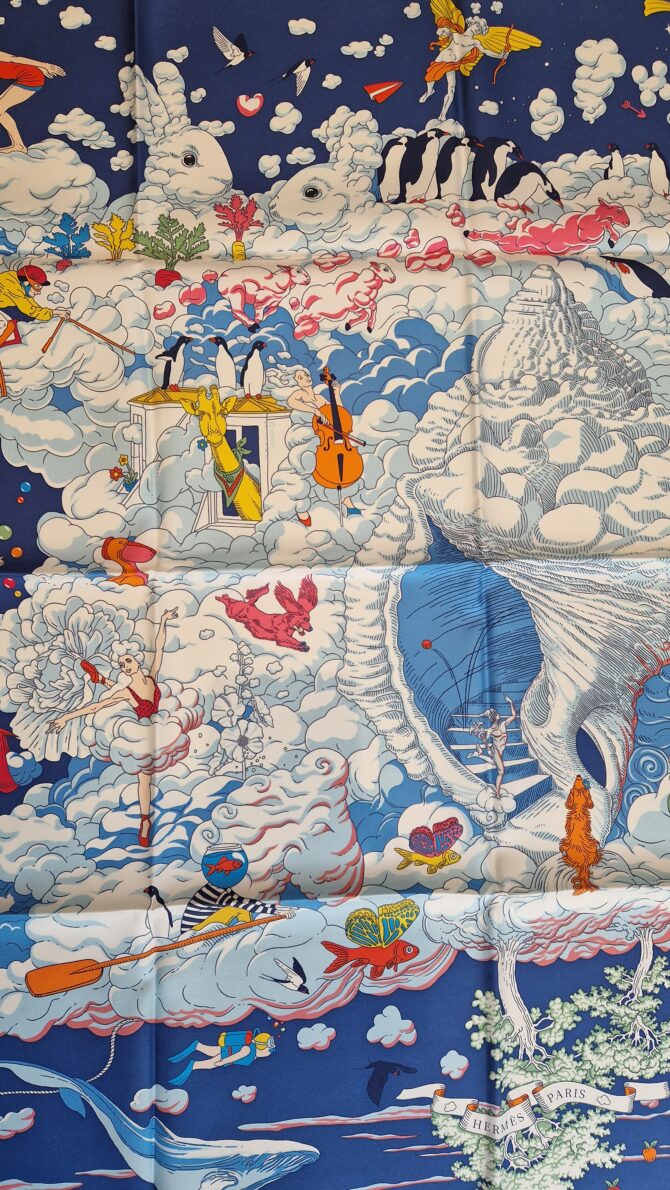 Carré Hermès Sur mon nuage par Vladimir Rybaltchenko , à l'état neuf  2022 – Image 2
