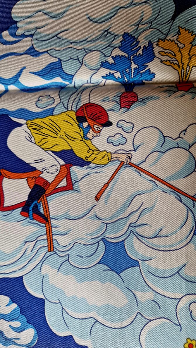 Carré Hermès Sur mon nuage par Vladimir Rybaltchenko , à l'état neuf  2022 – Image 4