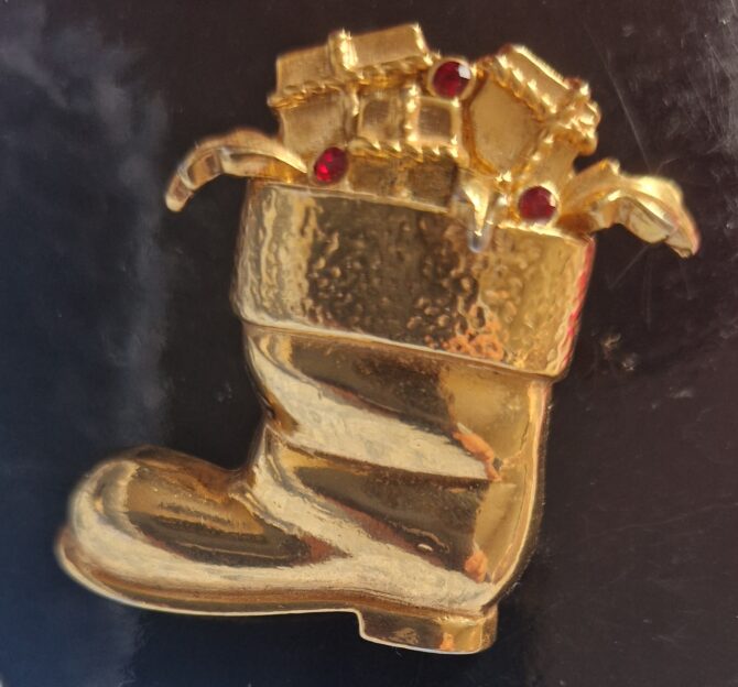 Pin's Sonia Rykiel botte Noel – Image 6
