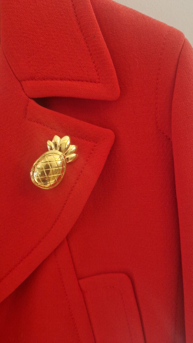 broche CELINE iconique l'ananas