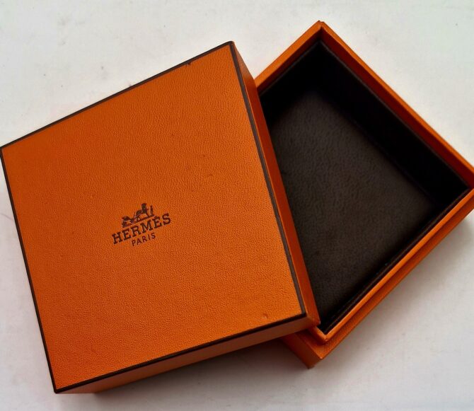 RESERVE Bracelet Hermès double tour en corne de buffle – Image 9