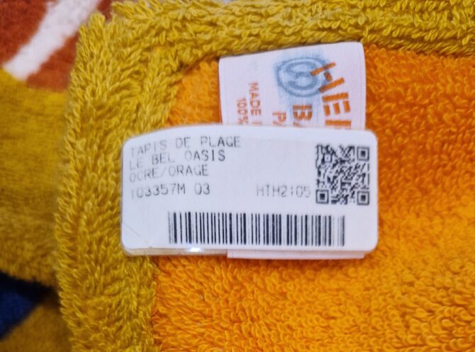 Drap de bain Hermès ETAT NEUF avec étiquettes motif  Le bel oasis – Image 7