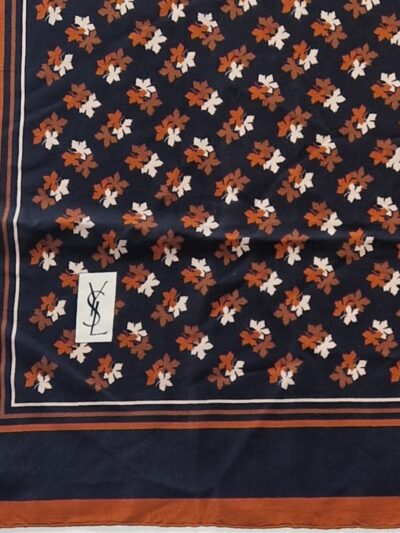 foulard YSL crêpe de soie