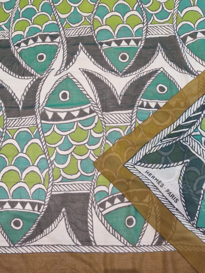 Paréo Hermès aux motifs de  Poissons – Image 2