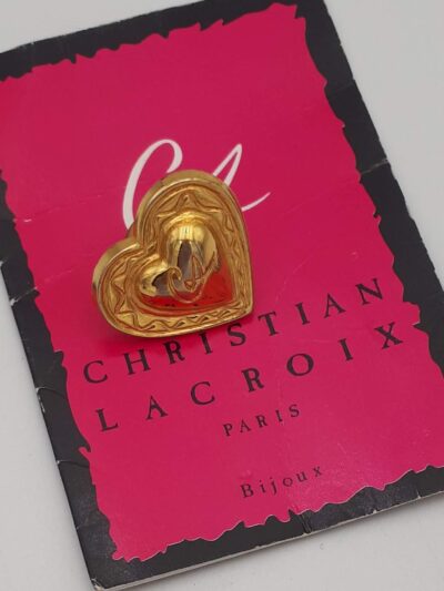 Pin's coeur Christian Lacroix