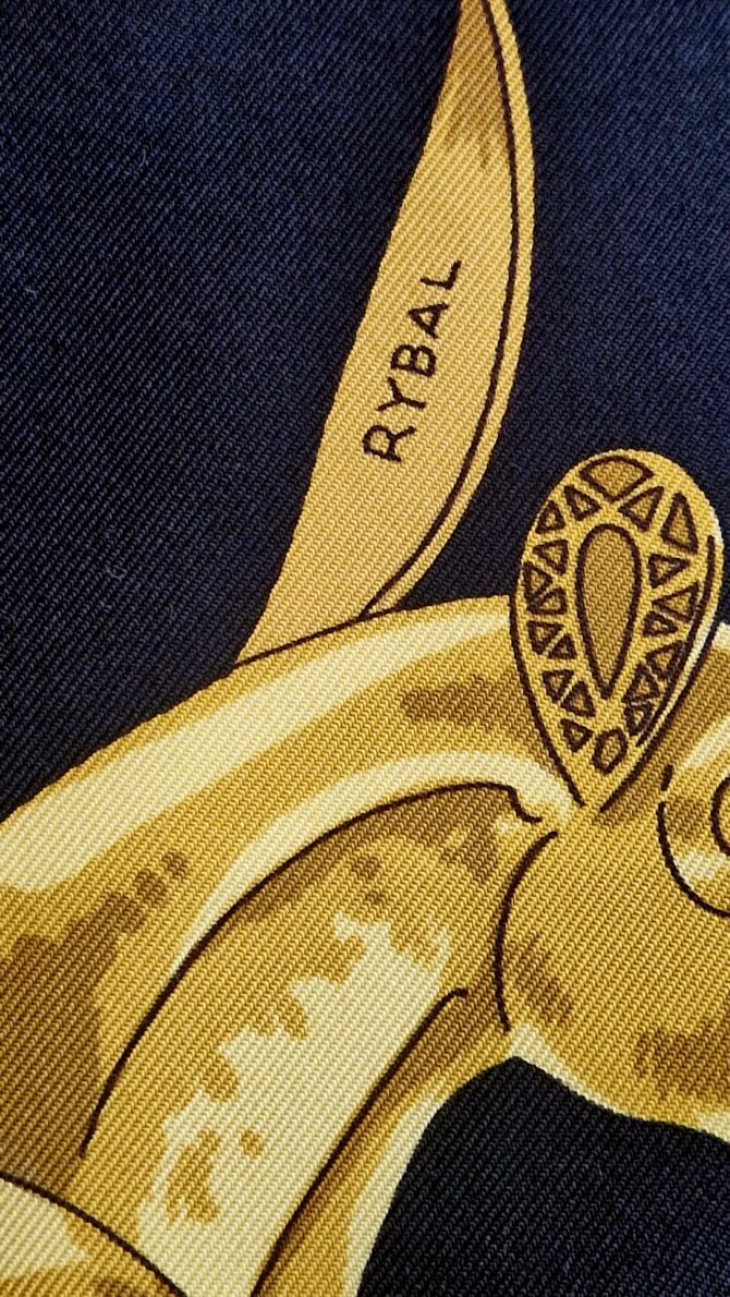 Carré Hermès Les cavaliers d'or  par Rybaltchenko 1975 Livré dans sa boîte – Image 4