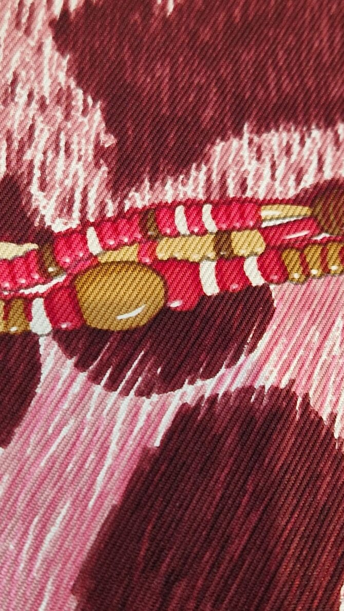 Carré Hermès Pelages et camouflage par Aline Honoré 2010 Livré dans sa boîte – Image 7