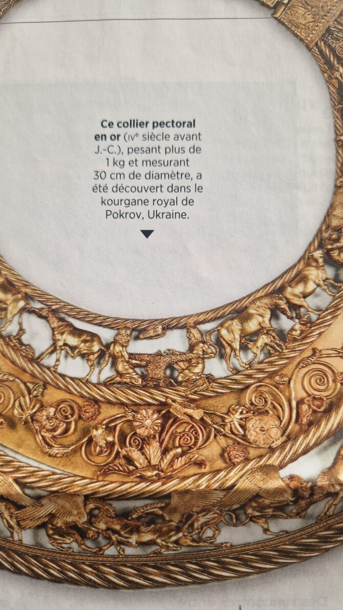 Carré Hermès Les cavaliers d'or  par Rybaltchenko 1975 Livré dans sa boîte – Image 10