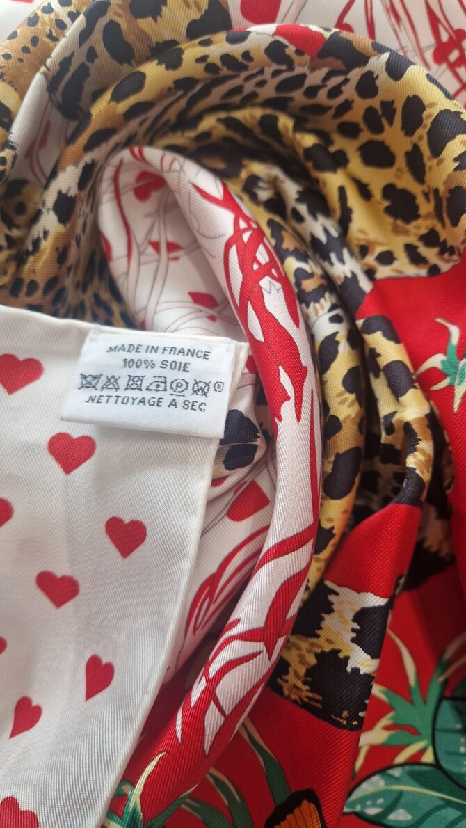 Carré Hermès Jungle Love Love par Robert Dallet et Bali Barret 2020 – Image 8