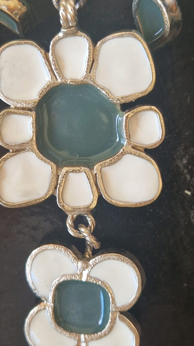 Broche  Chanel  collection croisière Séoul 2016 Etat neuf, jamais portée – Image 6