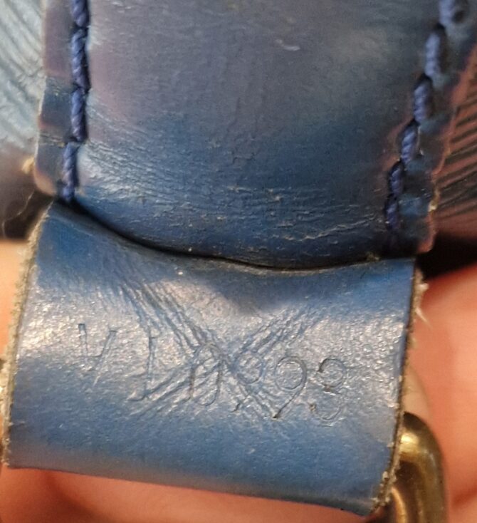 Sac Noé Louis Vuitton cuir épi Grand modèle – Image 10