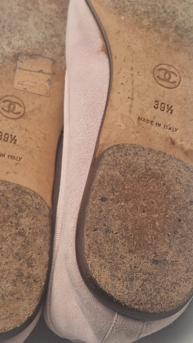 Ballerines Chanel Cambon en cuir suède pointure 39,5 – Image 6