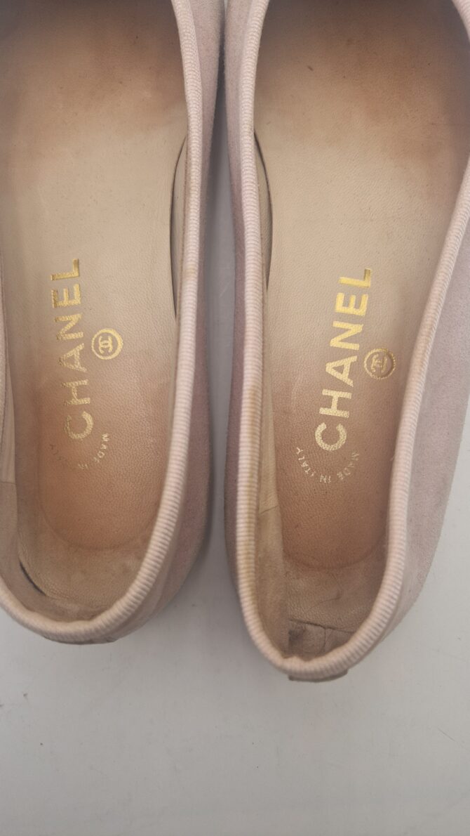 Ballerines Chanel Cambon en cuir suède pointure 39,5 – Image 8