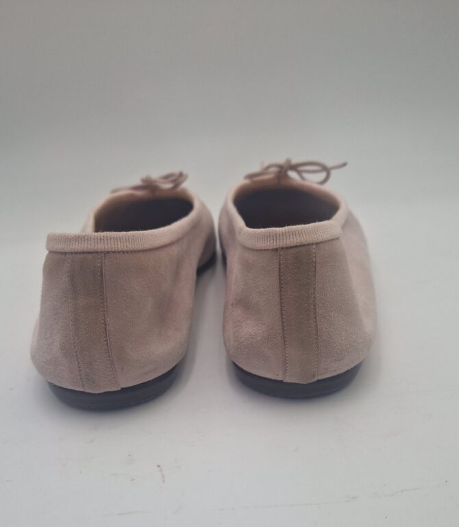 Ballerines Chanel Cambon en cuir suède pointure 39,5 – Image 9