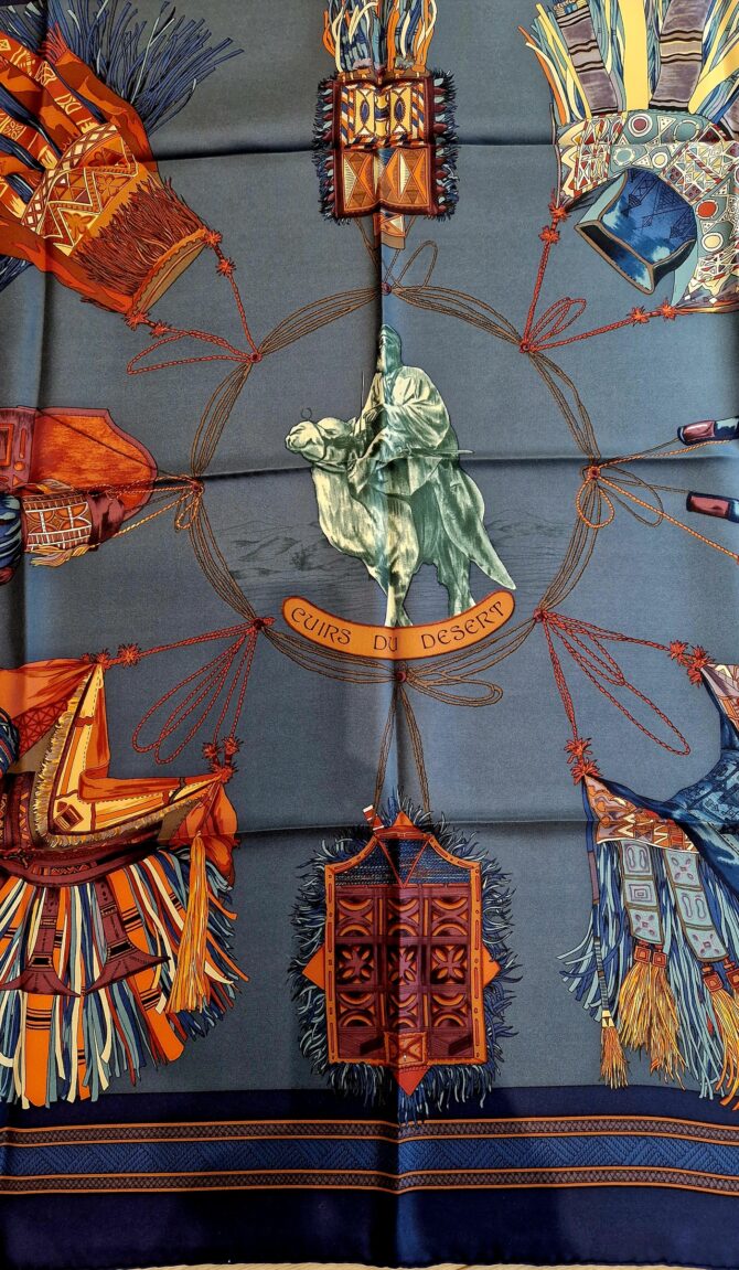 Carré Hermès Cuirs du désert par Françoise de la Perrière 1988 – Image 3