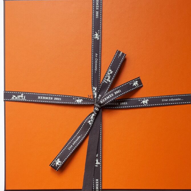 Boîte pour carré hermès