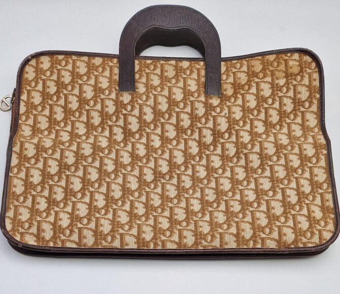 Sac cartable Christian Dior années 70 en toile Monogram et cuir