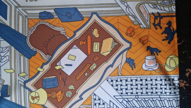 Carré Hermès Objets de curiosité par Rosa Maria Unda Suki année 2022 – Image 6