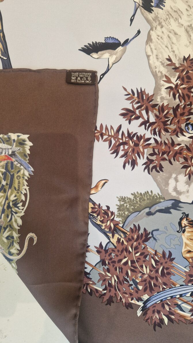 Carré Hermès Sichuan par Robert Dallet 1995