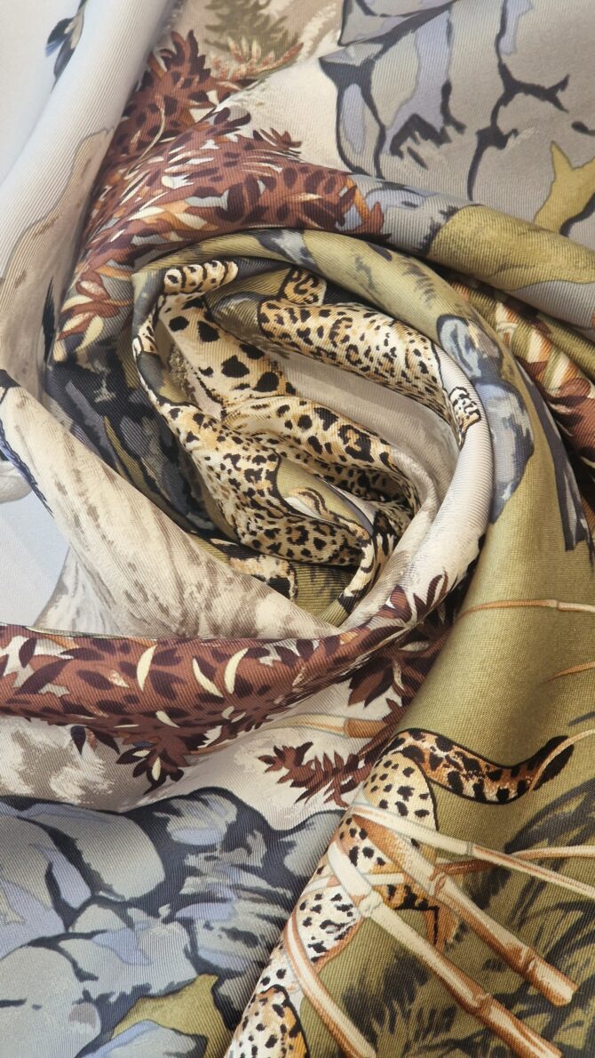 Carré Hermès Sichuan par Robert Dallet 1995