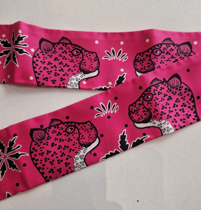 Twilly Hermès Les léopards état neuf dans sa boîte – Image 2