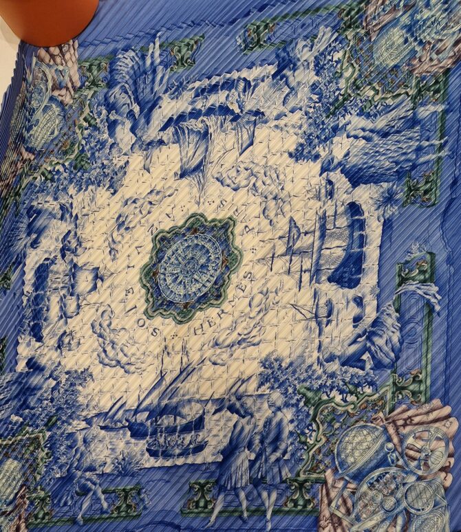 Carre Hermès en Soie plissée Azuleros par Catherine Baschet 1992