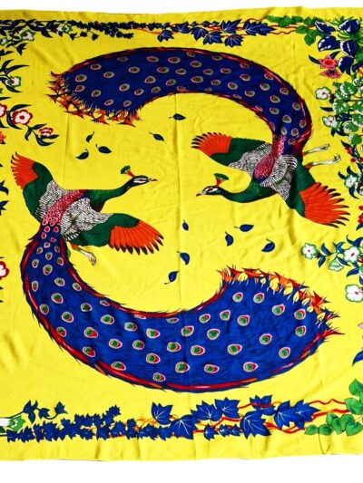Paréo Hermès aux motifs de Paons