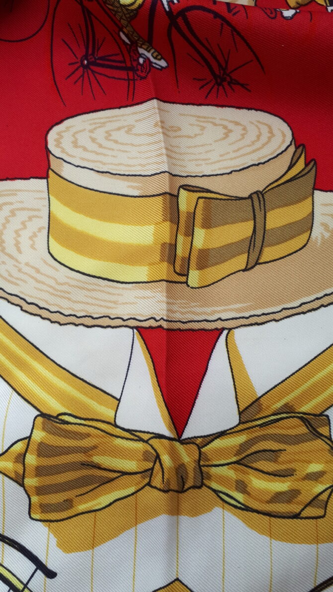 Carré Hermès Les bécanes par Hugo Grykar – Image 9