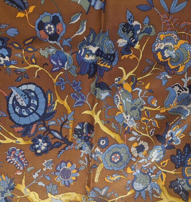 Carré Hermès  Fantaisies Indiennes  par Loïc Dubigeon – Édition spéciale de 1991 – Image 4