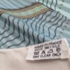 etiquetteCarré Hermès Cent plis des Miao par Aline Honoré 2010