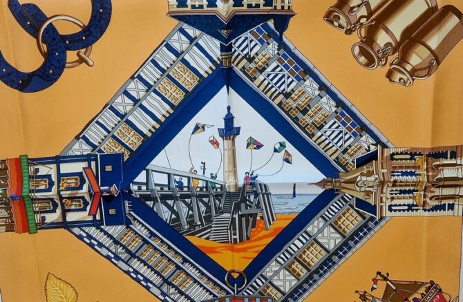 Foulard Hermès Charmes des plages normandes par Loic Dubigeon 1999 Etat neuf – Image 13