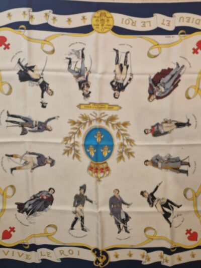 Carré en soie Armée Catholique et Royale, Vendée Bretagne, personnages historiques. EN : Silk scarf Catholic and Royal Army, Vendée Brittany, historical figures.