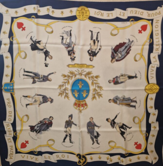Carré en soie Armée Catholique et Royale, Vendée Bretagne, personnages historiques. EN : Silk scarf Catholic and Royal Army, Vendée Brittany, historical figures.