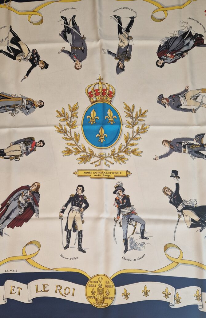 Carré en soie Armée Catholique et Royale Foulard LR – Image 4