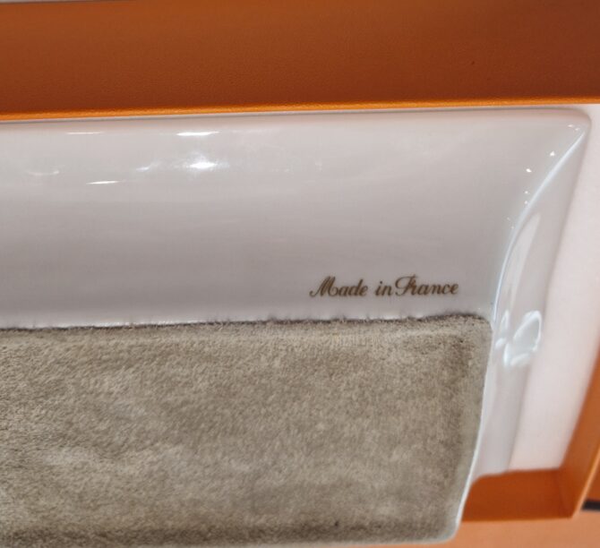 Cendrier Hermès en porcelaine – Édition 1987 inspirée du carré des 150 ans – Image 3