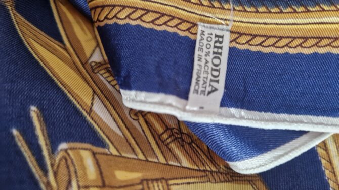 Foulard vintage « Maison où est né Napoléon à Ajaccio » – signé Tana – Image 5
