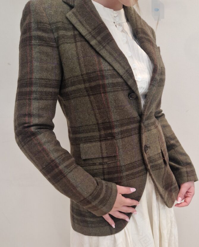 Veste Ralph Lauren en laine à carreaux vert et brun, made in Italy, état neuf. EN : Ralph Lauren wool check blazer in green and brown, made in Italy,