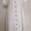 obe chemise longue en soie écrue à pois bleus La Prestic Ouiston