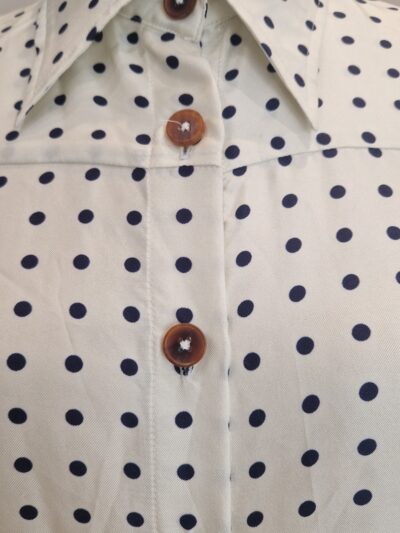 Robe chemise en soie à pois – La Prestic Ouiston Etat neuf, avec étiquettes buste