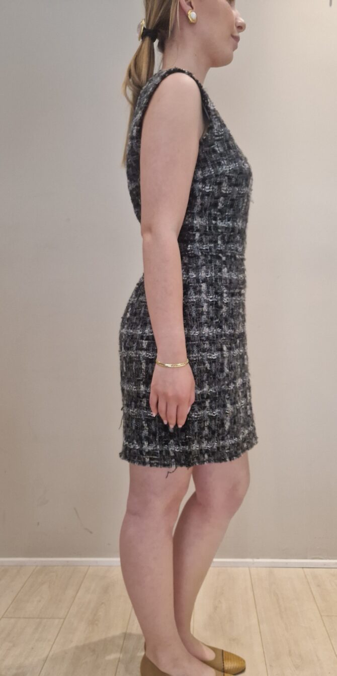 Robe Dolce & Gabbana sans manches vue de côté