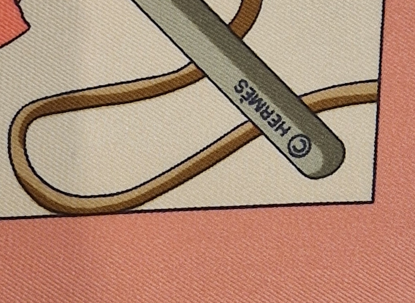 Foulard Hermès Charmes des plages normandes par Loic Dubigeon 1999 Etat neuf dans son emballage d'origine – Image 7