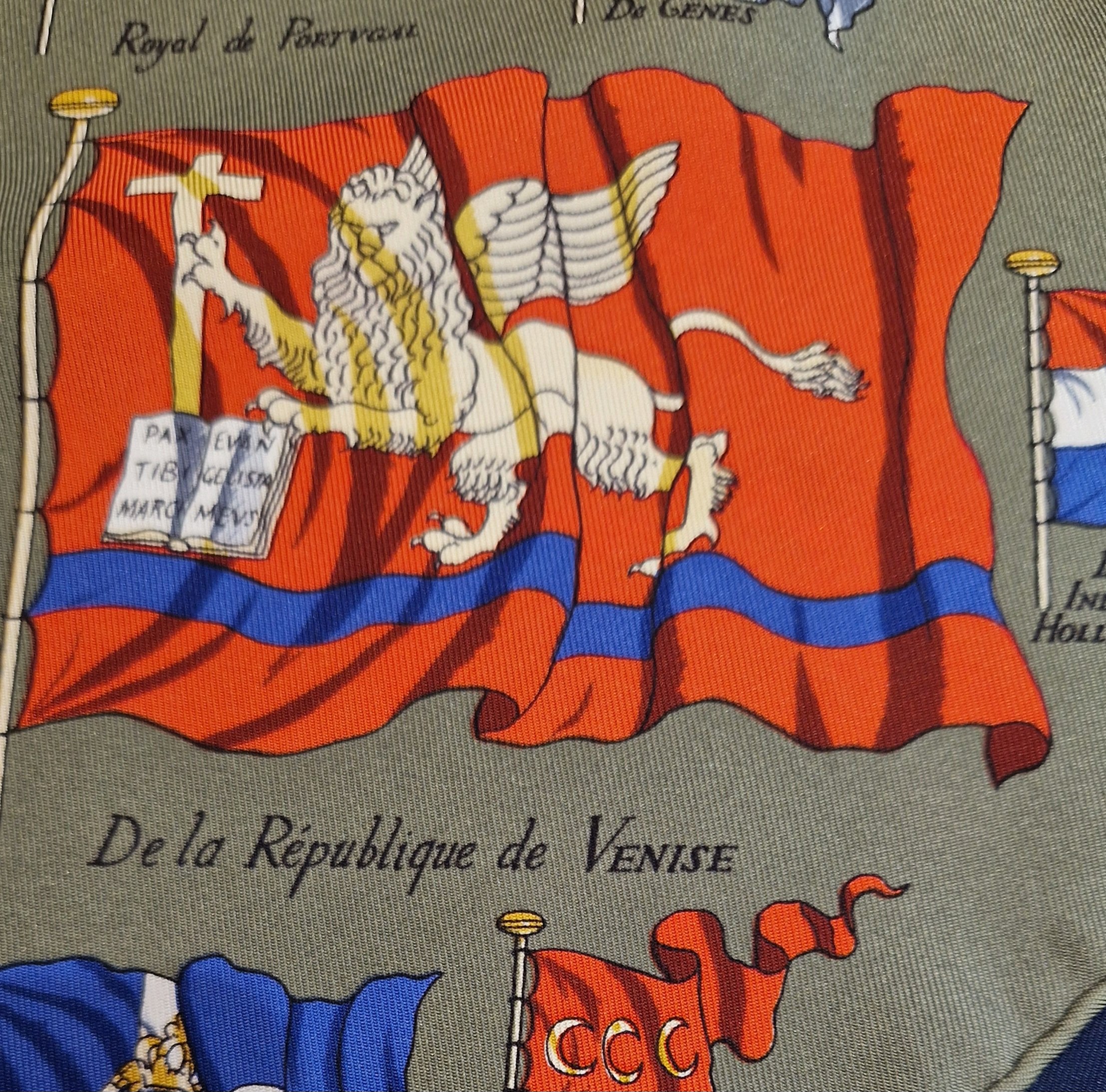 Pochette en soie Hermès Pavois par Philippe Ledoux – Image 2