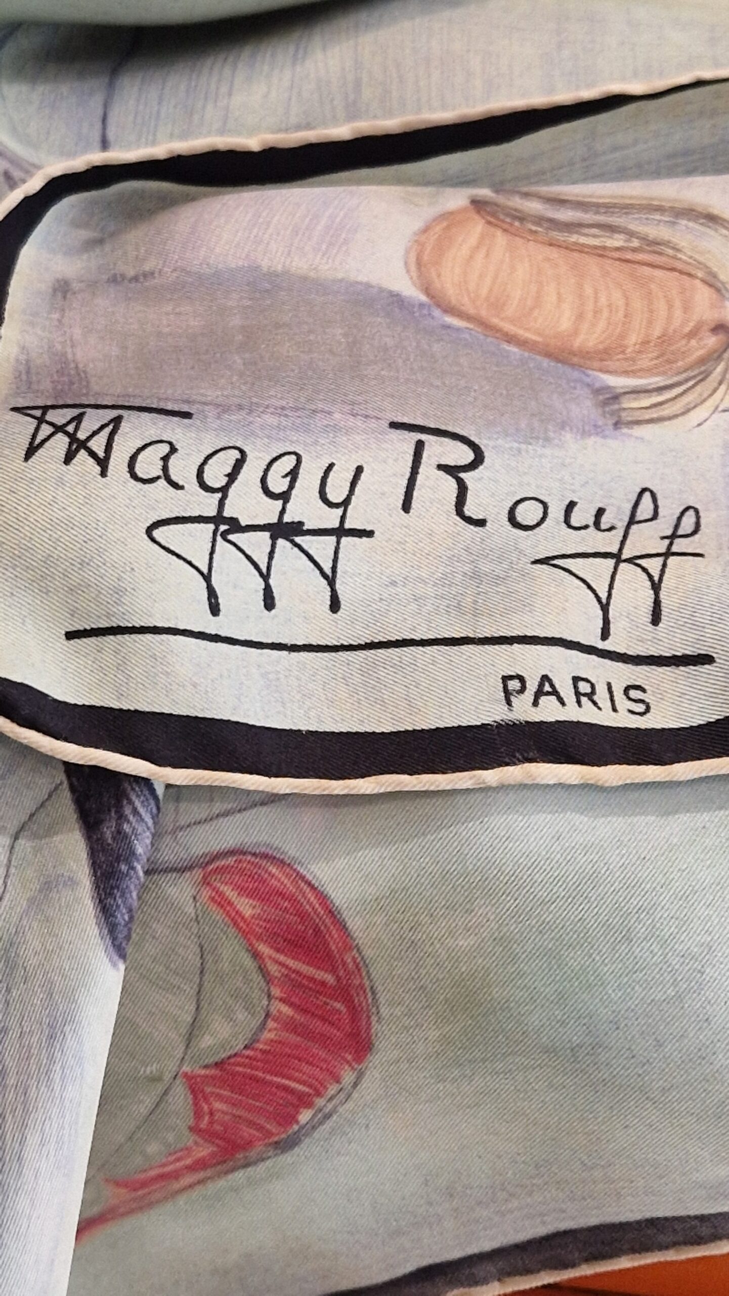Foulard en soie, scène japonaise , édité par Maggy Rouff Paris – Image 2