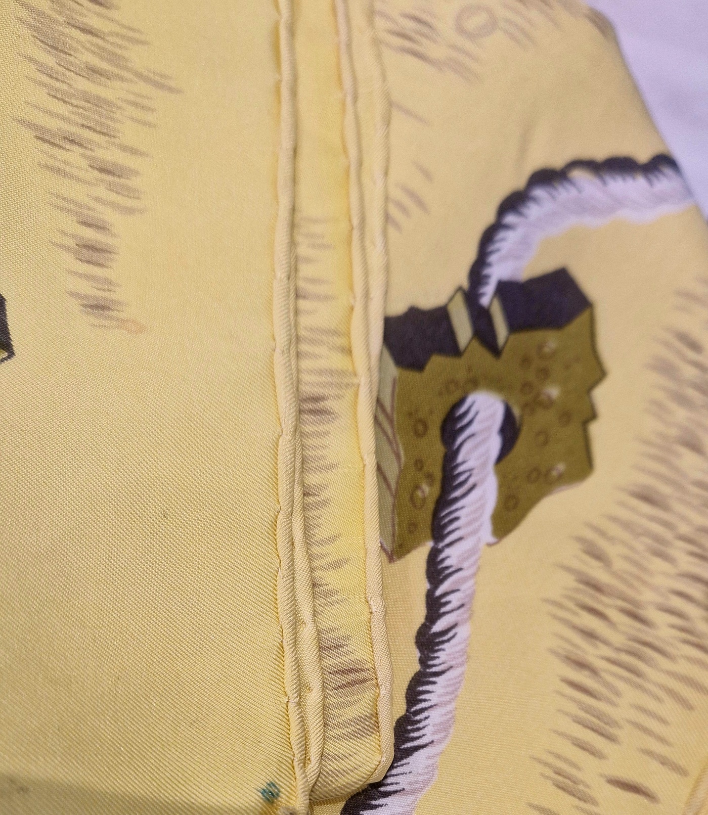 Carré Hermès Bouteilles à la Mer par Pierre Péron Édition de 1959 – Image 7