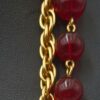 collier chanel chaîne plaqué or et perles de verres rouge