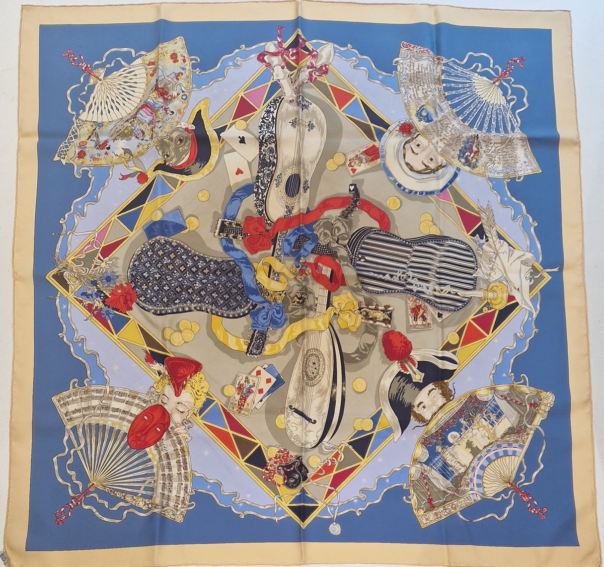 carré hermès au clair de la lune par sandra laroche